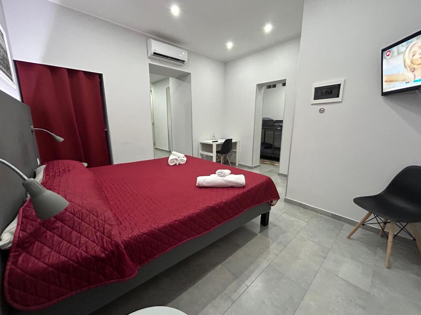 Pacini 88 Rooms And Apartment Catania Centro Exterior foto