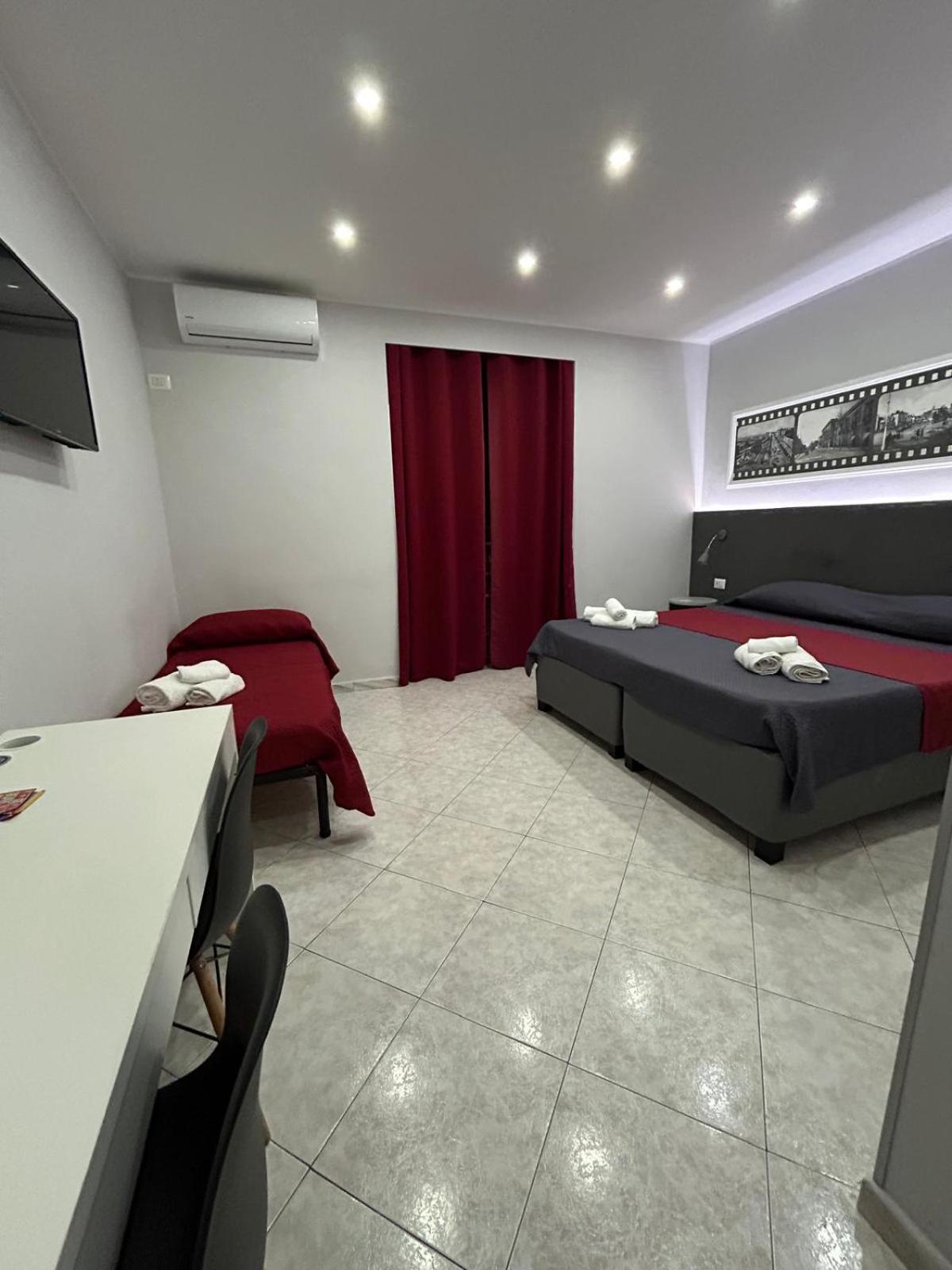 Pacini 88 Rooms And Apartment Catania Centro Exterior foto