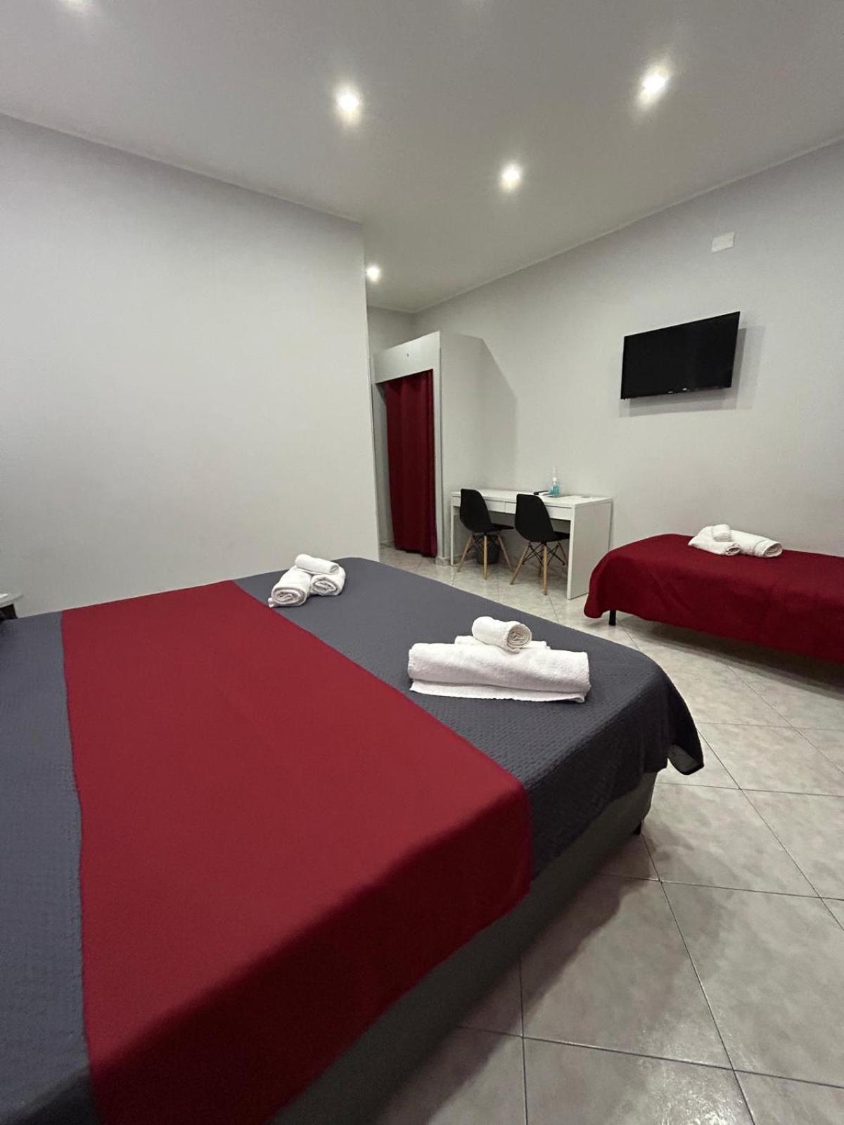 Pacini 88 Rooms And Apartment Catania Centro Exterior foto